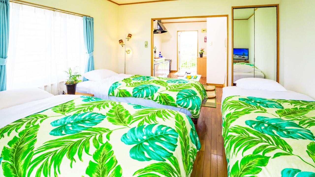 יומיטאן Hotel Sunset Zanpa מראה חיצוני תמונה