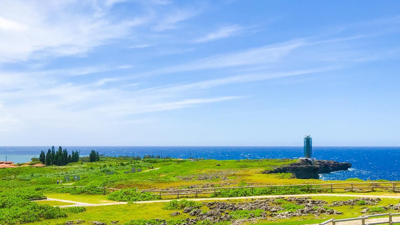 יומיטאן Hotel Sunset Zanpa מראה חיצוני תמונה