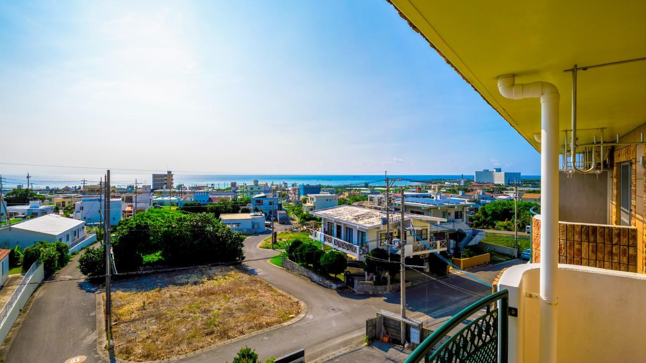 יומיטאן Hotel Sunset Zanpa מראה חיצוני תמונה